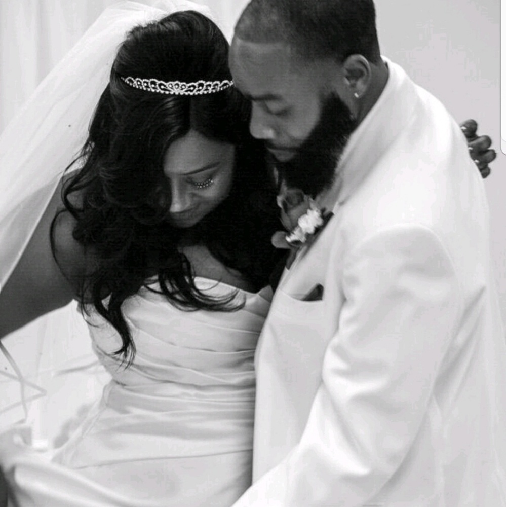 IVORY WEDDING DRESS,BRIDAL BAG, VEIL, BOUQUET, ETC